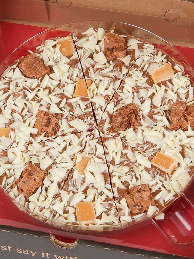 The Gourmet Chocolate Pizza Co Crunchy Munchy 7 Inch Chocolate Pizza - Image 2 of 4