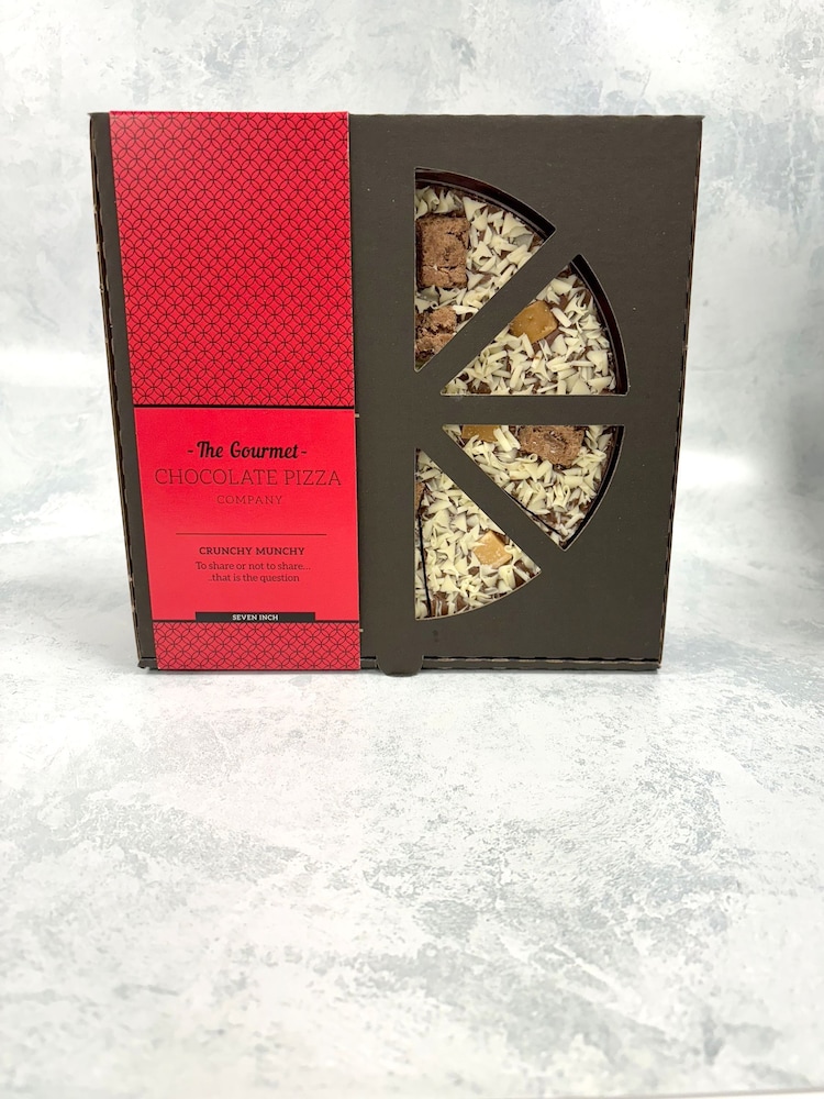 The Gourmet Chocolate Pizza Co Crunchy Munchy 7 Inch Chocolate Pizza - Image 4 of 4