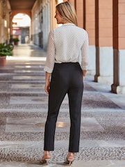 Sosandar Black Tailored Trousers With Pockets - Image 3 of 4