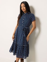M&Co Petite Dobby Short Sleeve Shirt Dress - Larawan 1 ng 6