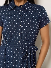 M&Co Petite Dobby Short Sleeve Shirt Dress - Larawan 4 ng 6