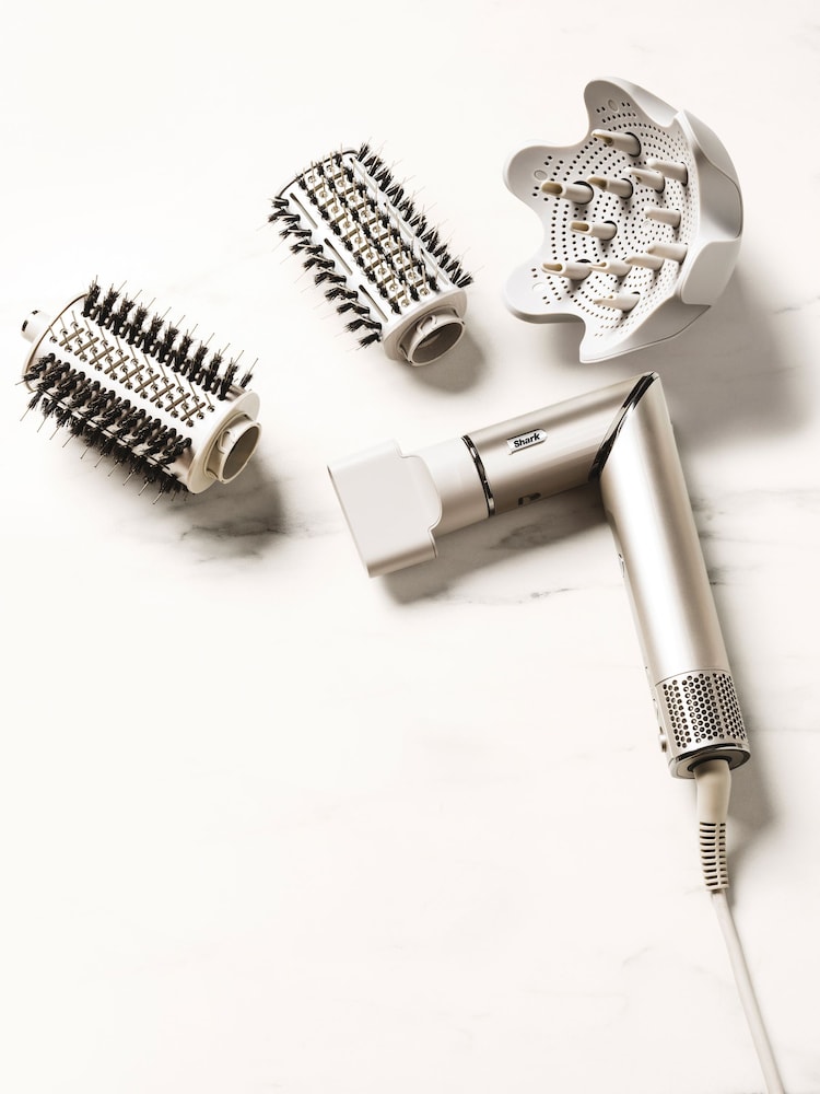 Shark SpeedStyle 3-in-1 Hair Dryer for Curly & Coily Hair - Image 1 of 5
