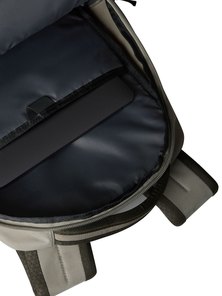 The North Face Grey Vault Backpack - Image 6 of 8