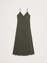 Banana Republic Khaki Green Drapey Jersey Godet Maxi Dress - Image 4 of 4