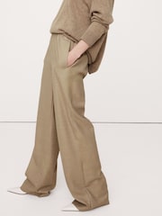 Banana Republic Cream Wool Flannel Pull On Wide-Leg Trousers - Image 4 of 5
