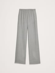 Banana Republic Grey Pull On Wide-Leg Lightweight Wool Flannel Trousers - Image 4 of 4