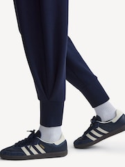 Varley Navy The Relaxed Joggers - Image 4 of 5