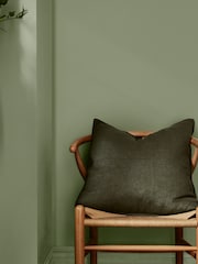 William Morris At Home Sauntered Leaf Gallery Emulsion 2.5L Paint - Image 1 of 5