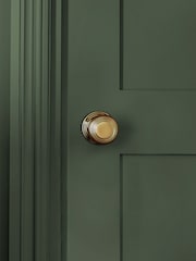 William Morris At Home Olive Character Gallery Emulsion 2.5L Paint - Image 3 of 5