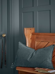 William Morris At Home Elm House Gallery Emulsion 2.5L Paint - Image 1 of 5