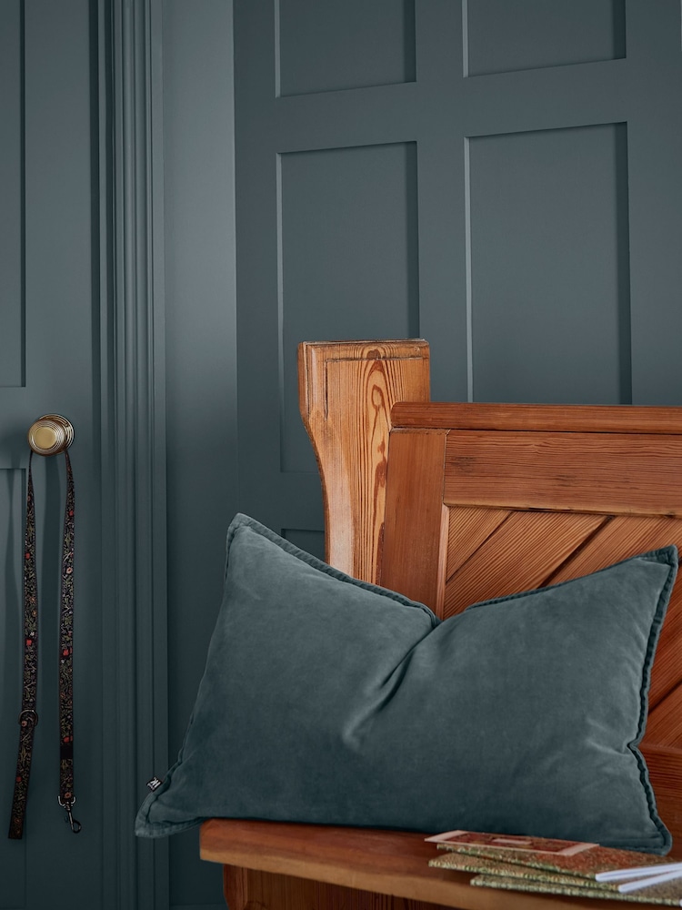 William Morris At Home Elm House Eggshell 1L Paint - Image 1 of 5 William Morris At Home Elm House Eggshell 1L Paint - Image 1 of 5