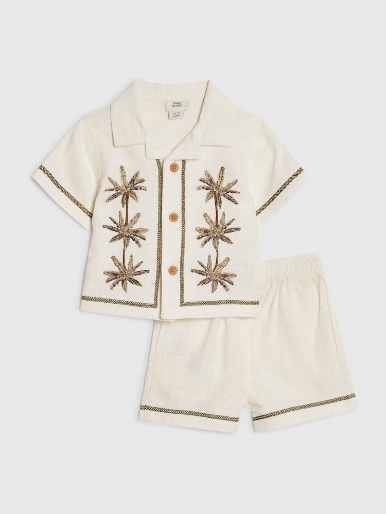 Shirt at Short Set ng River Island Palm Resort - Larawan 1 ng 5 Shirt at Short Set ng River Island Palm Resort - Larawan 1 ng 5