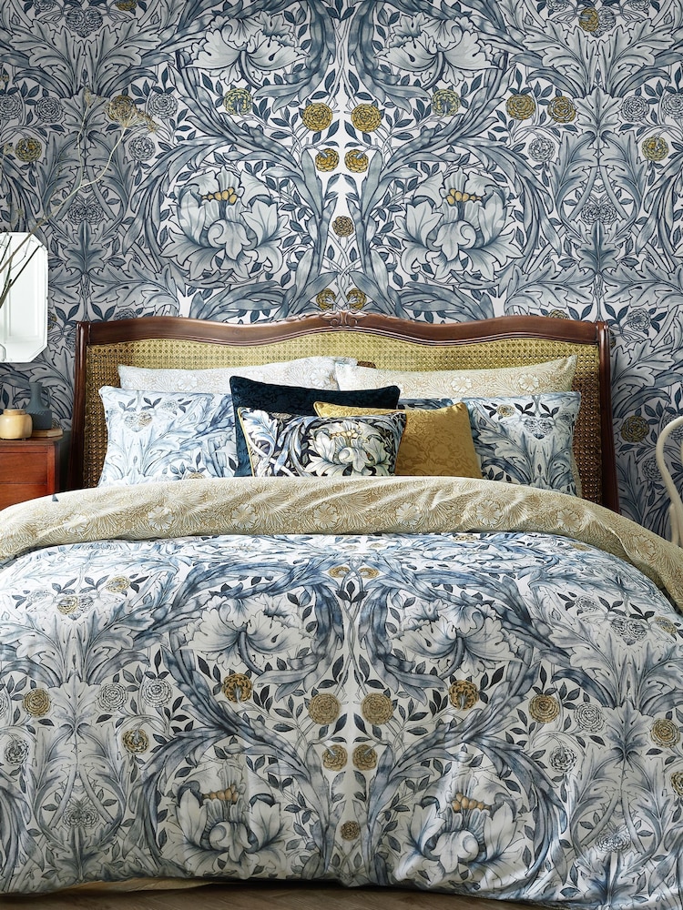 William Morris At Home Blue African Marigold Fixed Size 4M Mural - Image 1 of 5