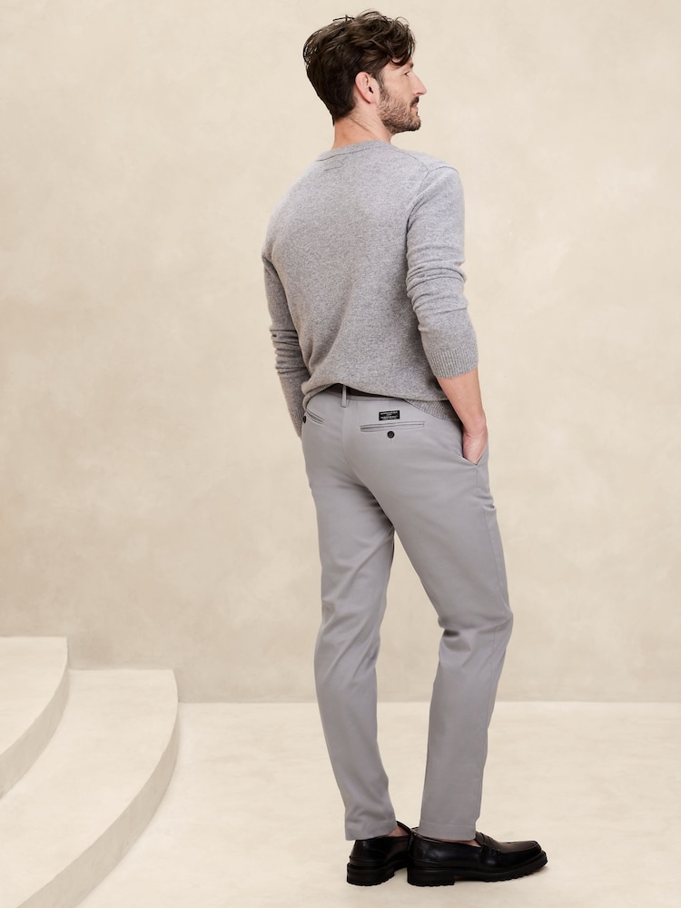 Banana Republic Grey Athletic Tapered Fit Chinos - Image 2 of 4 Banana Republic Grey Athletic Tapered Fit Chinos - Image 2 of 4