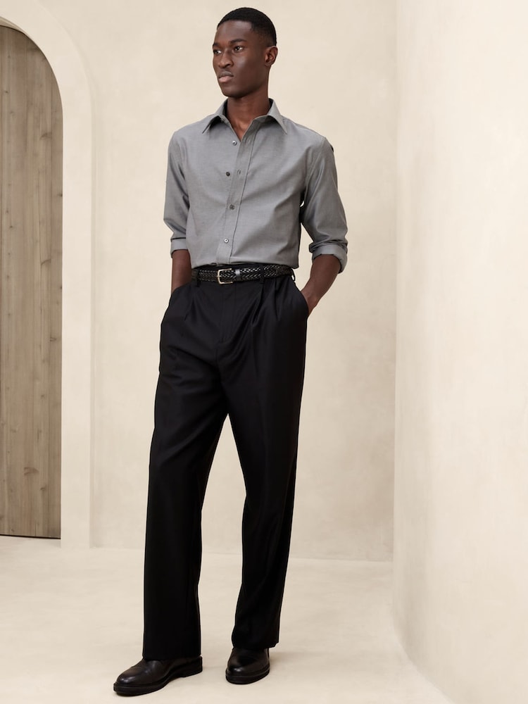 Banana Republic Grey Slim Wrinkle Resistant Dress Shirt - Image 1 of 1 Banana Republic Grey Slim Wrinkle Resistant Dress Shirt - Image 1 of 1