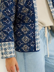 FatFace Kaia Indigo Blue 100% Cotton Tile Geo Quilted Jacket - Image 7 of 12