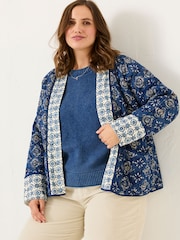 FatFace Kaia Indigo Blue 100% Cotton Tile Geo Quilted Jacket - Image 8 of 12