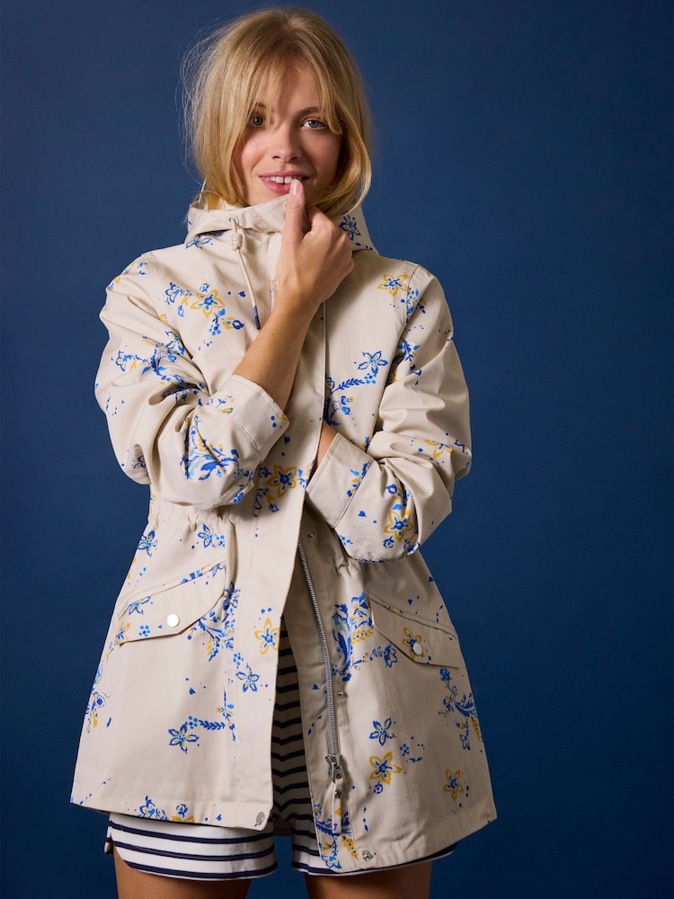 Beige & Blue Floral - Joules Portwell waterdichte regenjas met capuchon - Image 3 of 11