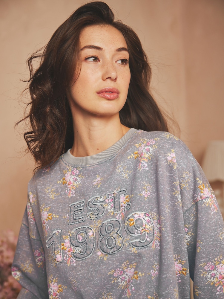 Shabby Chic by Rachel Ashwell® Grey Crew Neck Sweater - Image 4 of 4