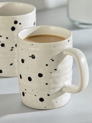 Set of 2 Black/White Seattle Textured Mugs - Image 2 of 3
