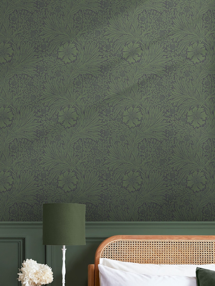 William Morris At Home Green Marigold Fibrous 10M Wallpaper - Image 1 of 4