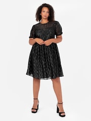Lovedrobe Zig-Zag Burnout Mini Black Dress - Image 3 of 6