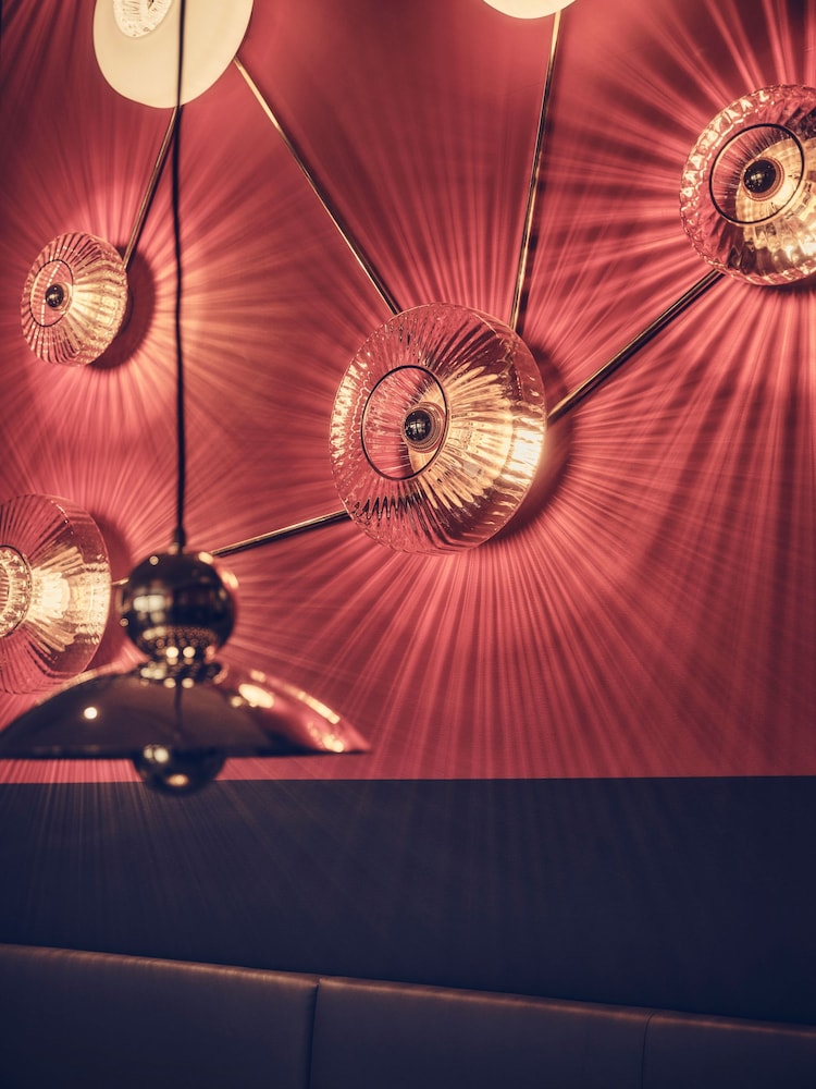 Design by Us Clear New Wave Optic Wall Light - Image 2 of 3