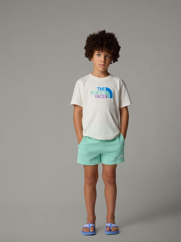 طقم من تيشرت وشورت للأطفال من The North Face - صورة 1 من 2 طقم من تيشرت وشورت للأطفال من The North Face - صورة 1 من 2