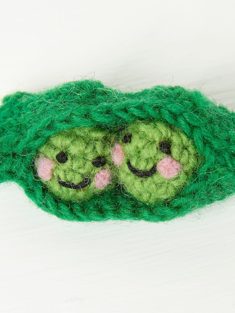 Green Peas in a Pod Keyring - Image 2 of 2