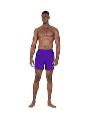 Фіолетовий - Nike Основні 5-дюймові шорти для плавання залпом - Image 2 of 5