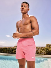 Розовый - Пляжные шорты длиной 5 дюймов Nike Essential Volley - Изображение 2 из 10