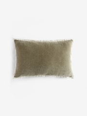 Green Loxley Velvet 40 x 59cm Cushion - Image 3 of 5