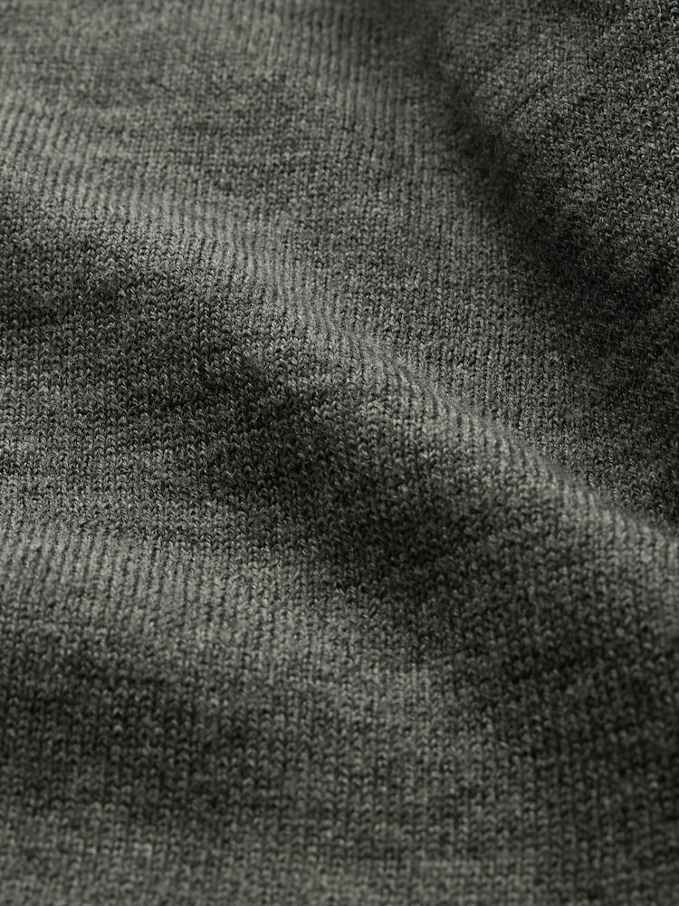 Gap Grey Merino Wool Crew Neck Jumper - Image 5 of 5