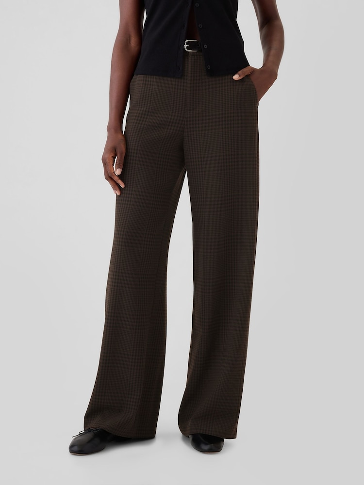 Gap Brown 365 High Waisted Brushed Twill Pleated Taper Trousers - Image 2 of 5 Gap Brown 365 High Waisted Brushed Twill Pleated Taper Trousers - Image 2 of 5