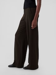 Gap Brown 365 High Waisted Brushed Twill Pleated Taper Trousers - Image 4 of 5