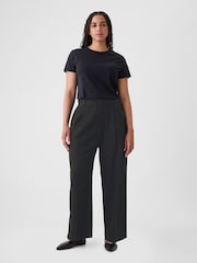 Gap Black Everyday High Waisted Brushed Twill Pleated Taper Trousers - Image 5 of 5