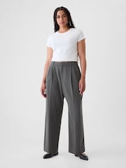 Gap Grey Everyday High Waisted Brushed Twill Pleated Taper Trousers - Image 5 of 5