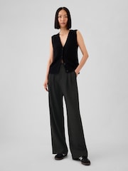 Gap Black 365 High Waisted Brushed Twill Pleated Trousers - Image 1 of 5