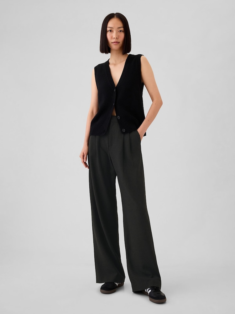 Gap Black 365 High Waisted Brushed Twill Pleated Trousers - Image 1 of 5 Gap Black 365 High Waisted Brushed Twill Pleated Trousers - Image 1 of 5