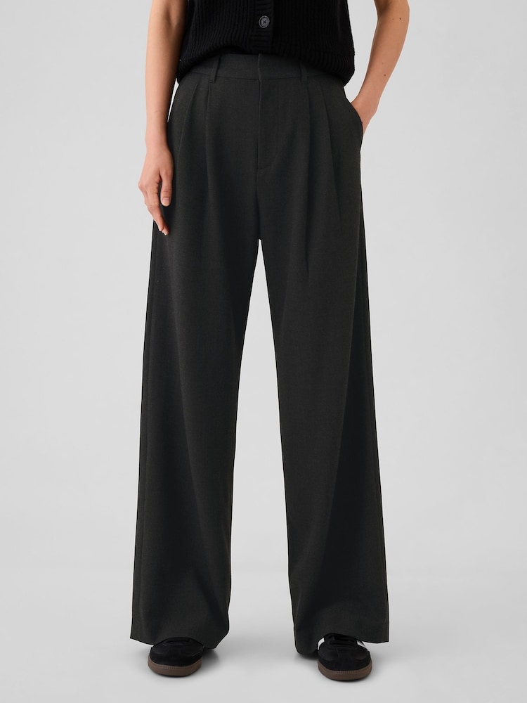 Gap Black 365 High Waisted Brushed Twill Pleated Trousers - Image 2 of 5 Gap Black 365 High Waisted Brushed Twill Pleated Trousers - Image 2 of 5