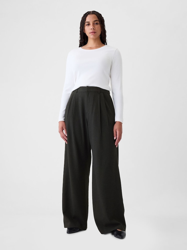 Gap Black 365 High Waisted Brushed Twill Pleated Trousers - Image 5 of 5 Gap Black 365 High Waisted Brushed Twill Pleated Trousers - Image 5 of 5