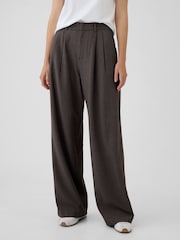 Gap Brown 365 High Waisted Brushed Twill Pleated Trousers - Image 2 of 8