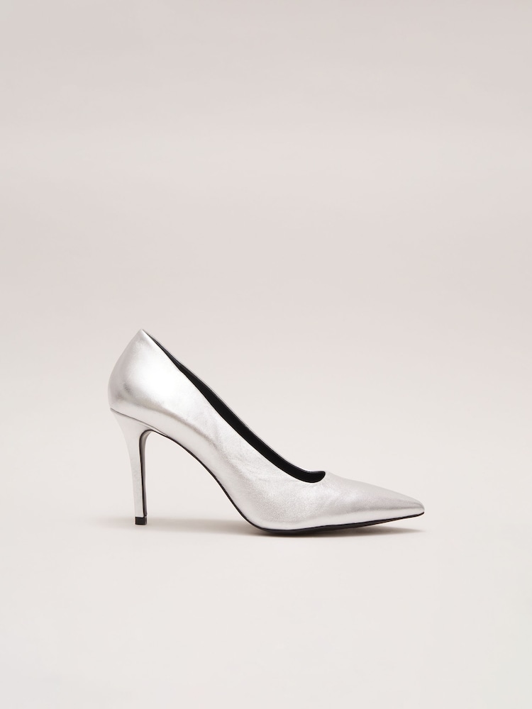 Phase Eight Leather Pointed Court Shoes - صورة 1 من 6