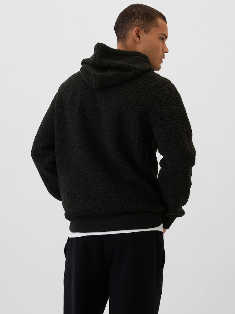 Schwarz - Gap Sherpa-Kapuzensweatshirt mit Logo - Bild 2 von 5