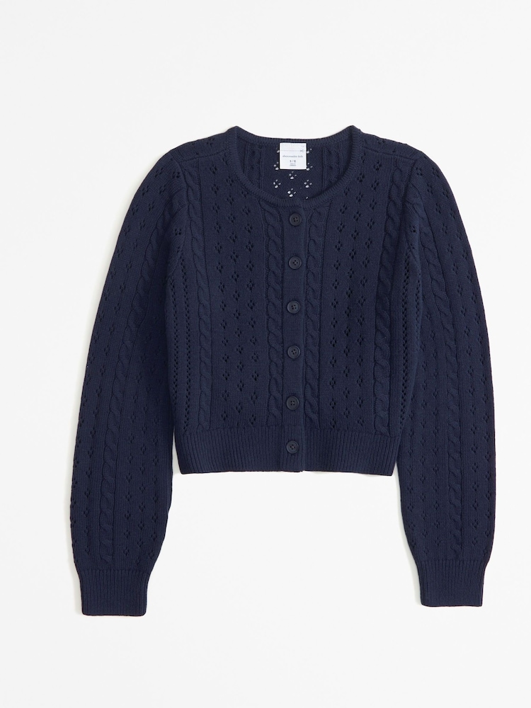 Abercrombie & Fitch Crew Cable Knit Cropped White Cardigan - Image 1 of 2 Abercrombie & Fitch Crew Cable Knit Cropped White Cardigan - Image 1 of 2