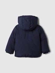 Abrigo acolchado impermeable de peso medio con forro de sherpa de Gap (6 meses-5 años) - Imagen 2 de 2