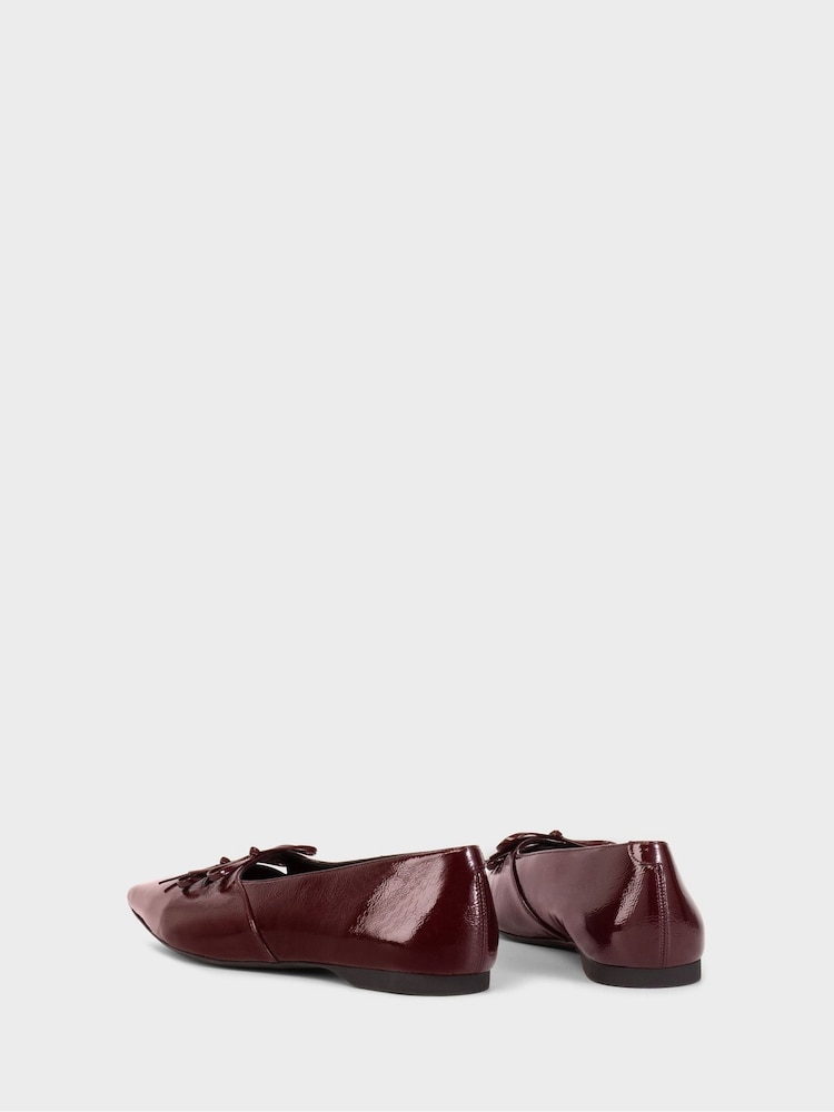 Vagabond Shoemakers Red Hermine Point Shoes - Image 3 of 3