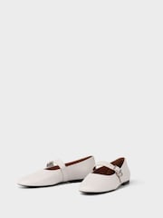 Vagabond Shoemakers Jolin White Shoes - Image 2 of 3