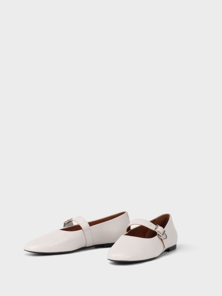 Vagabond Shoemakers Jolin White Shoes - Image 2 of 3