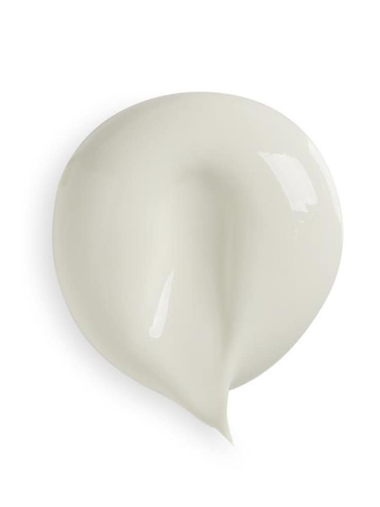 Korres Yoghurt Emulsion Body + Face SPF 50 200ml - Image 2 of 4 Korres Yoghurt Emulsion Body + Face SPF 50 200ml - Image 2 of 4